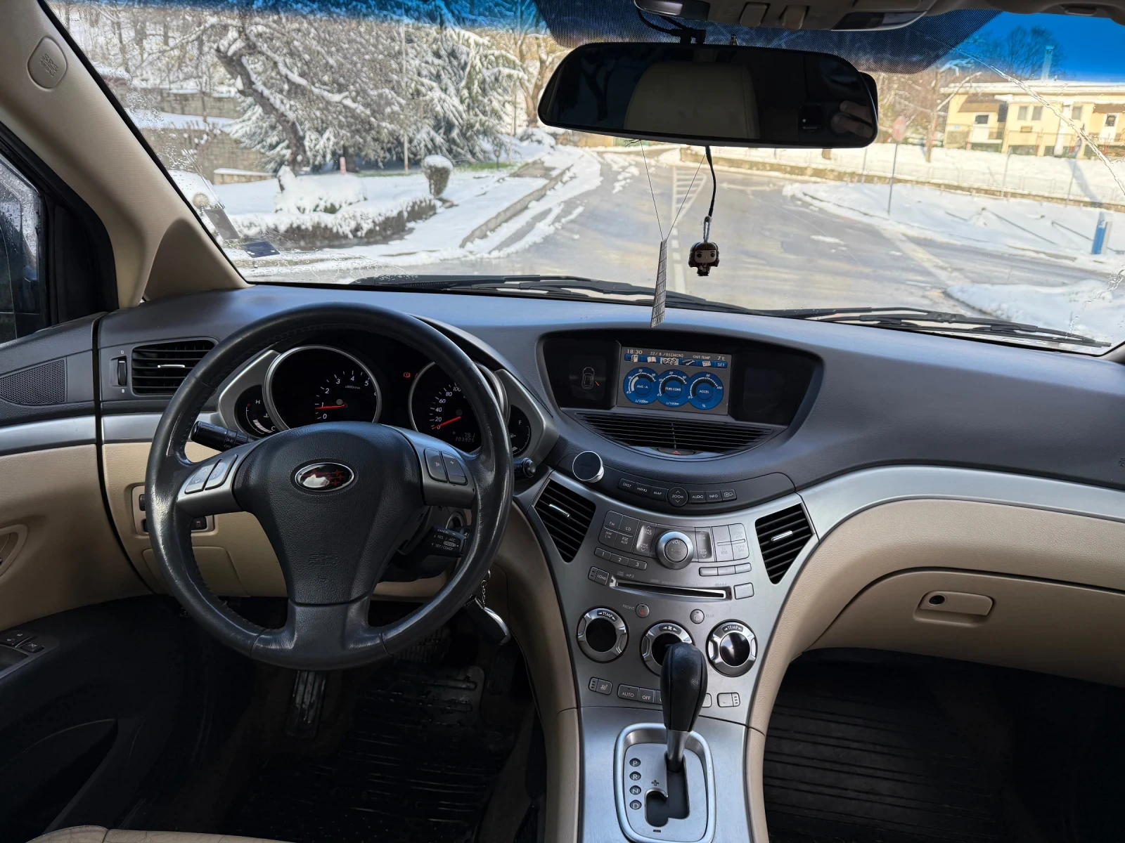 Subaru B9 tribeca  - изображение 8