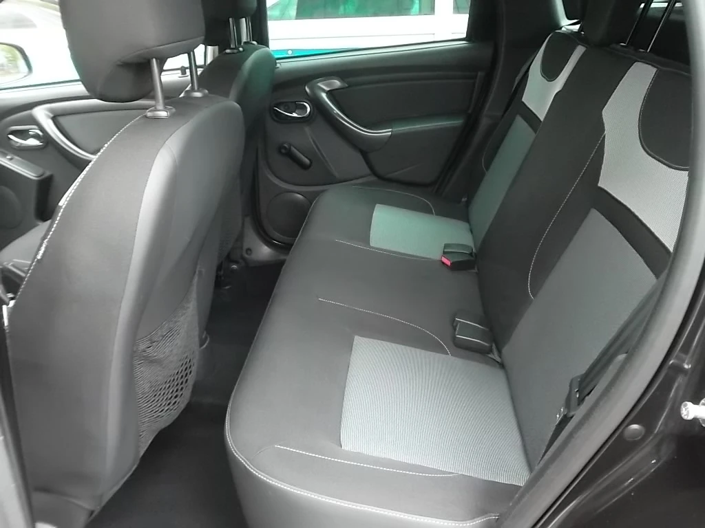 Dacia Duster 1.5DCI-110K.C-NAVI-EURO6 - изображение 10