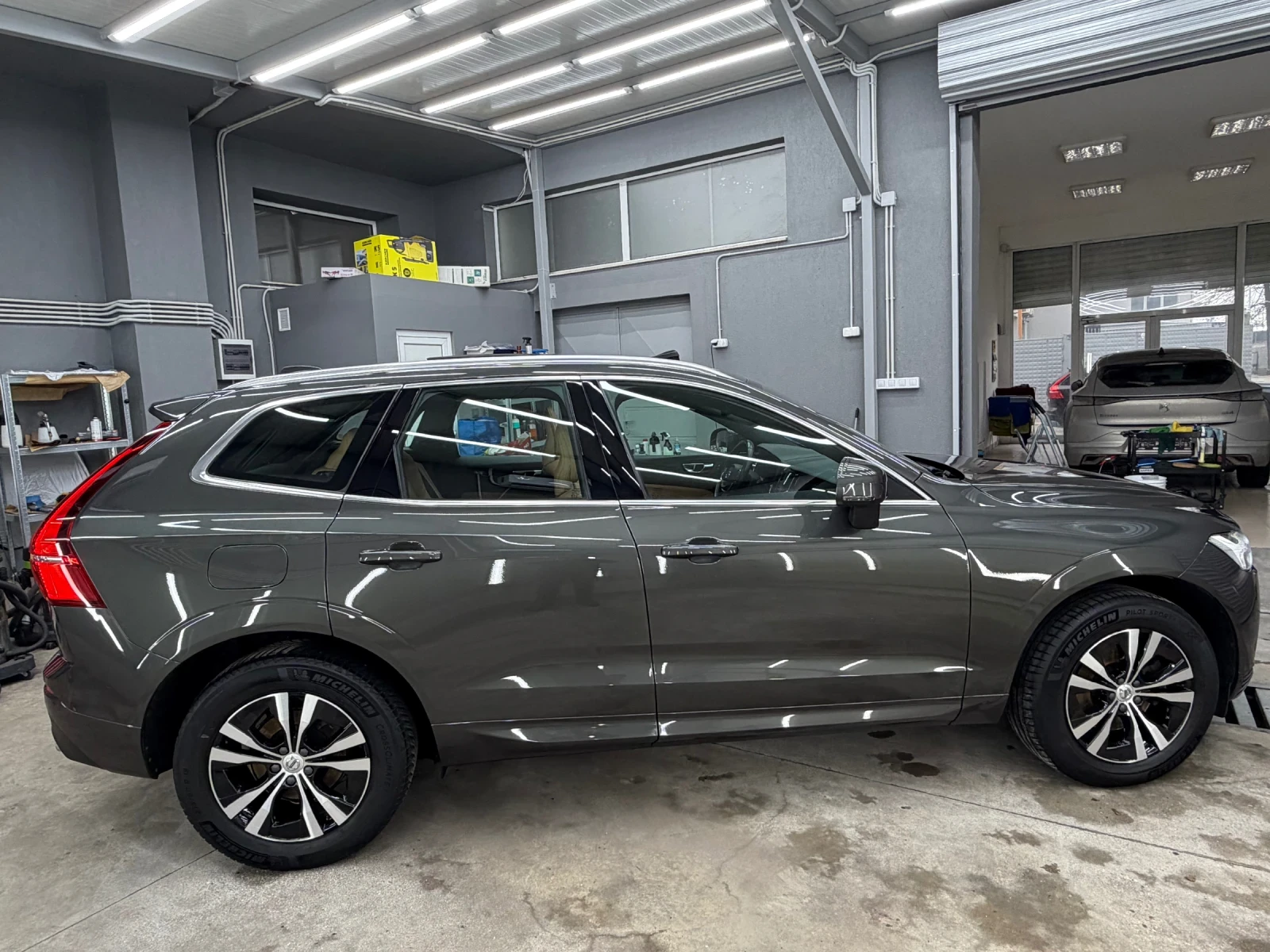 Volvo XC60 Нов внос от Белгия/Сервизна история до последня км - изображение 9