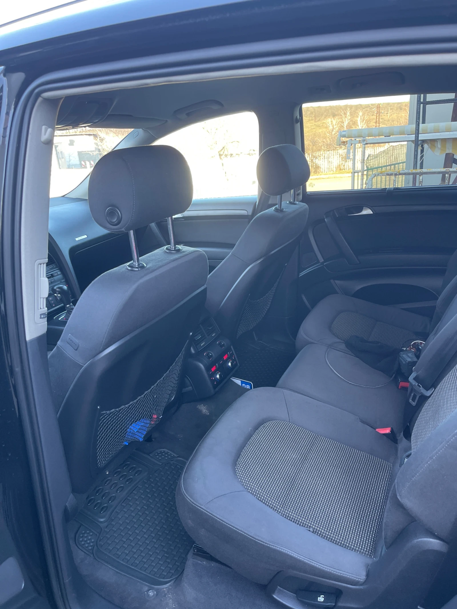 Audi Q7, снимка 6 - Автомобили и джипове - 53910747