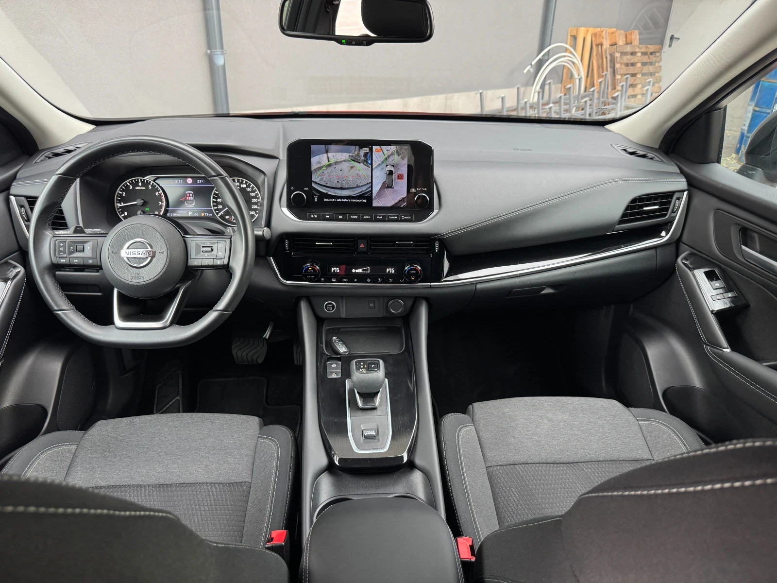Nissan Qashqai Tekna MHEV HYBID 41000km, снимка 8 - Автомобили и джипове - 54135422
