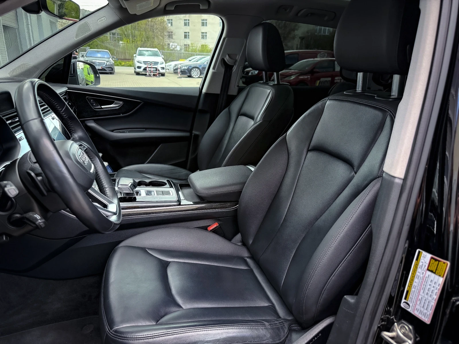 Audi Q7 * 55TFSI* VIRTUAL* HEATING* ЛИЗИНГ, снимка 11 - Автомобили и джипове - 54237463