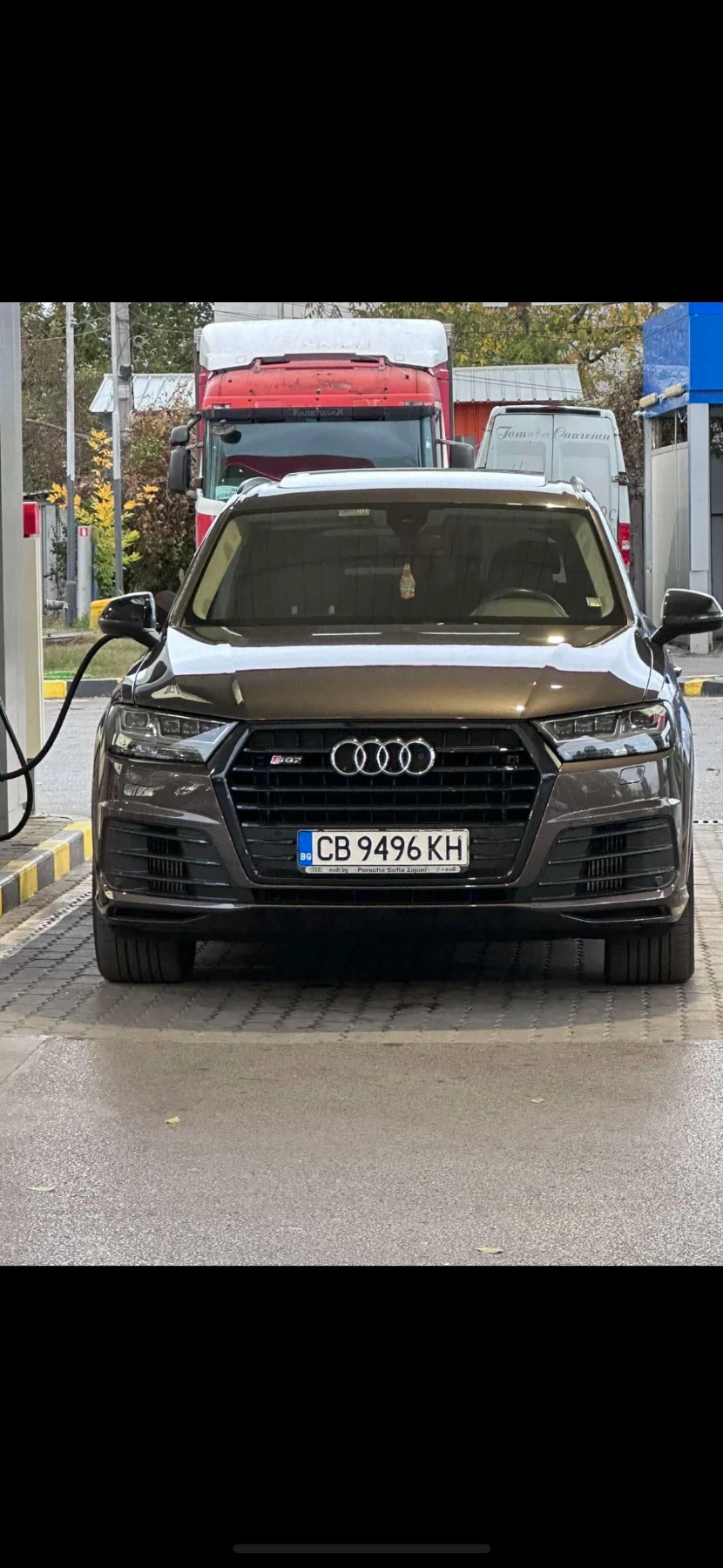 Audi SQ7 V8
