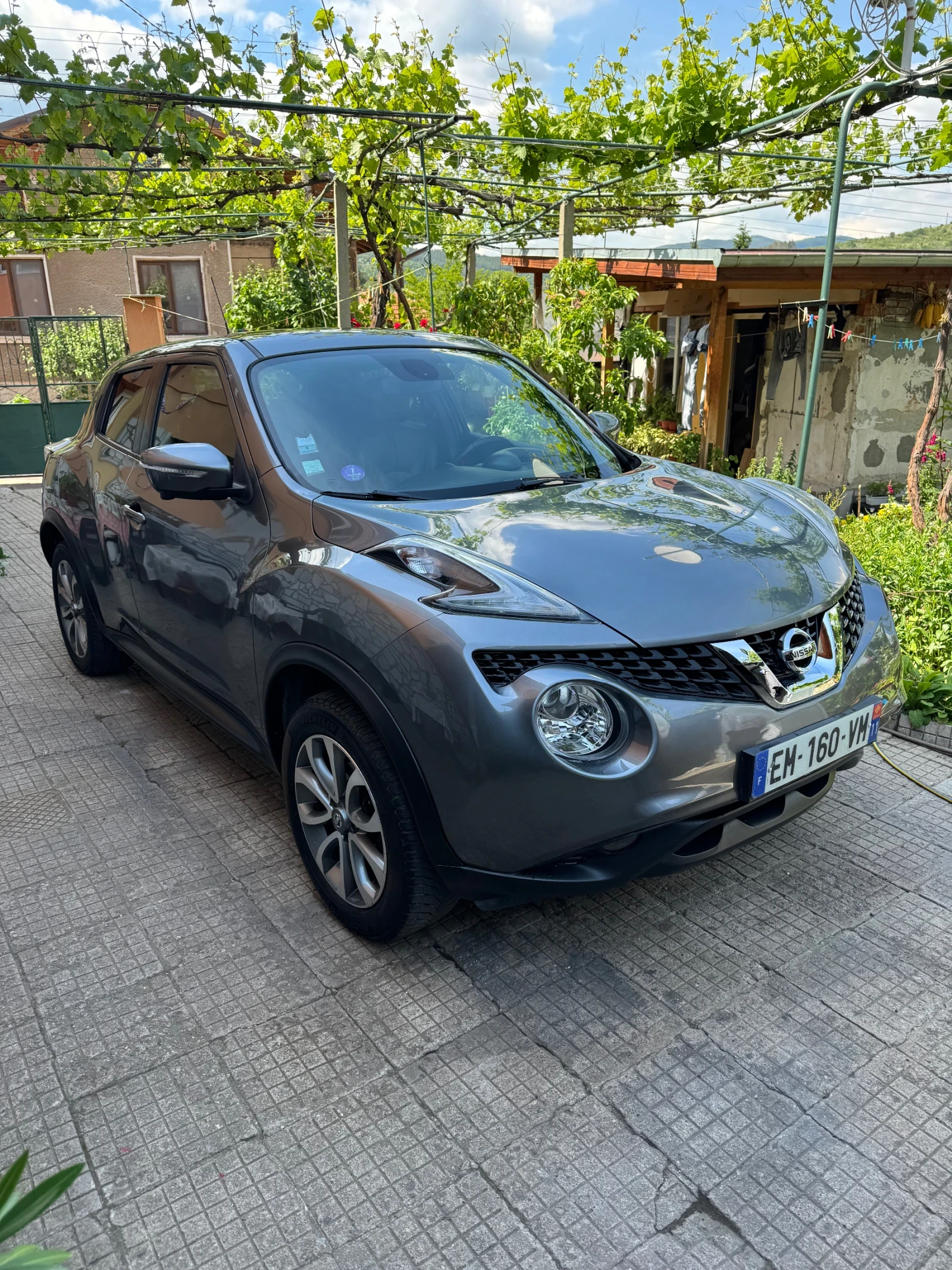 Nissan Juke 1.6, снимка 2 - Автомобили и джипове - 54625184