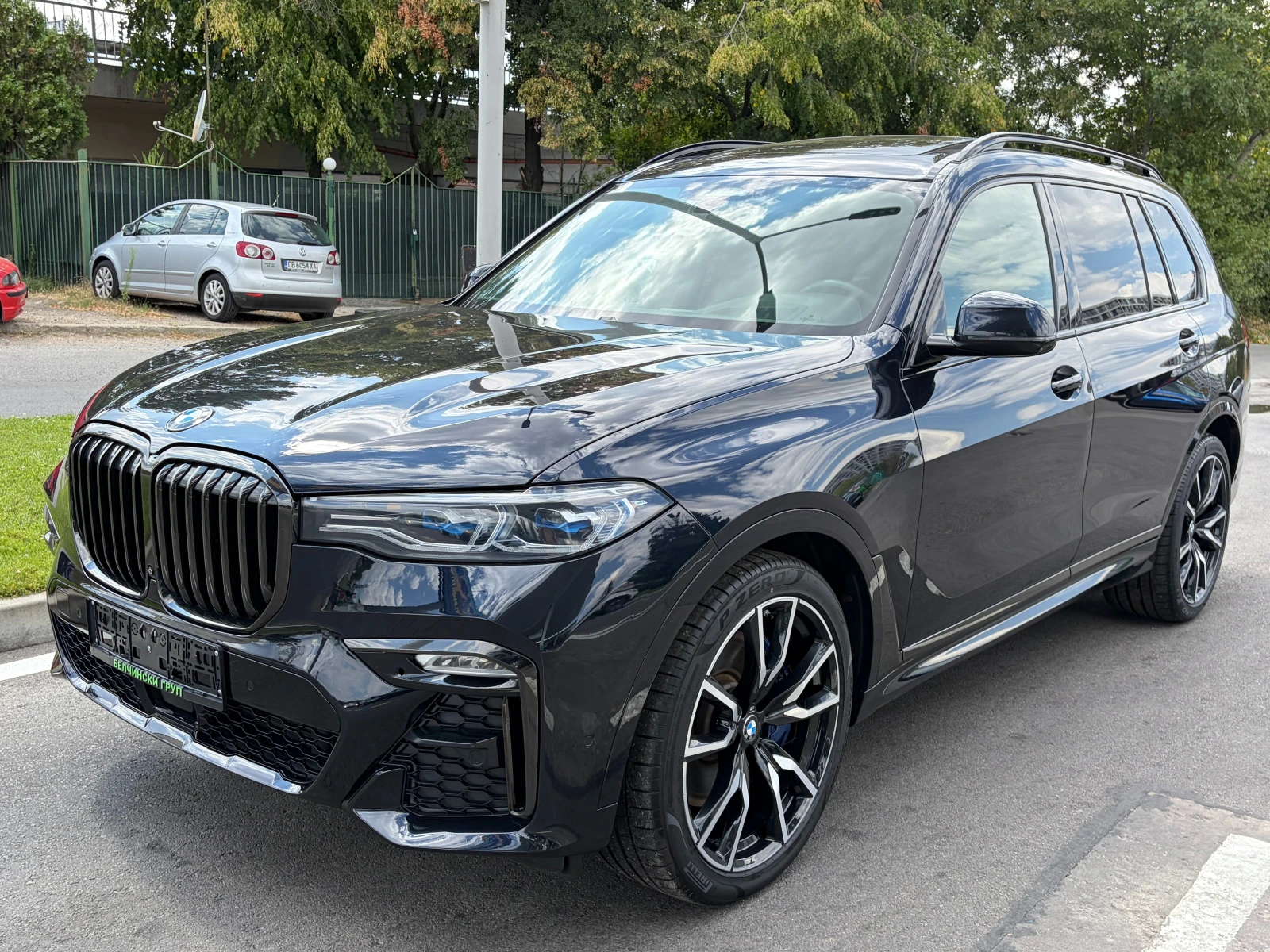 BMW X7 4.0i/M-ПАКЕТ/АIR/SKY/LASER/360/ВЕНТИЛАЦИЯ/ACC/5+ 1