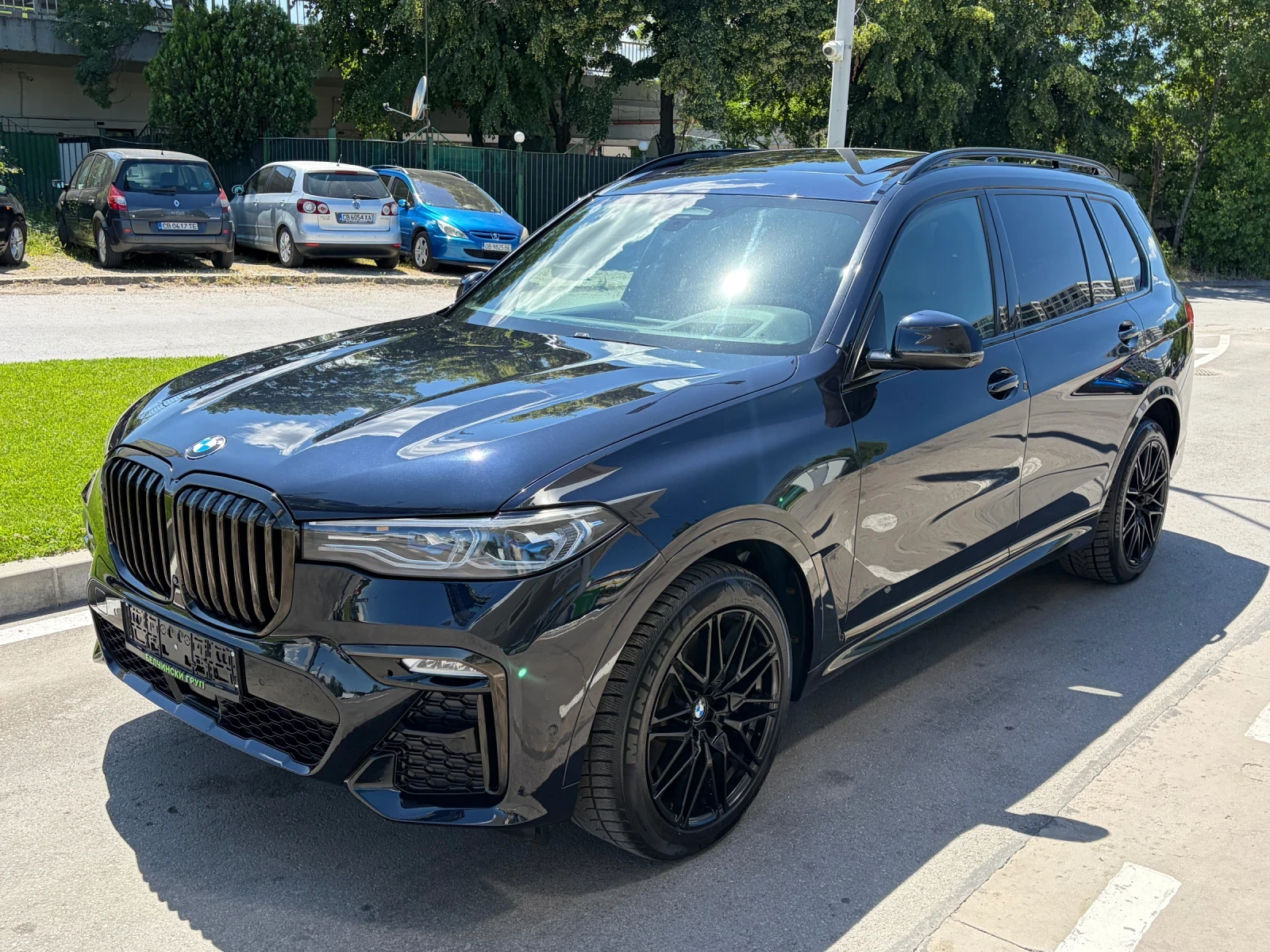 BMW X7 4.0i/M-ПАКЕТ/АIR/SKY/LASER/360/ВЕНТИЛАЦИЯ/ACC/5+ 1