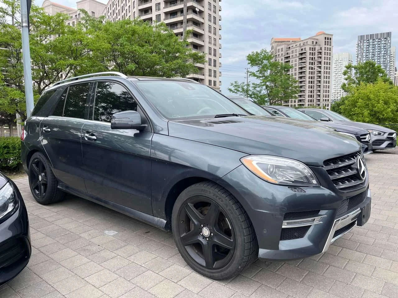 Mercedes-Benz ML 350 * BlueTEC * ОТ ПРЕДСТАВИТЕЛСТВО НА MERCEDES-BENZ, снимка 4 - Автомобили и джипове - 55056191