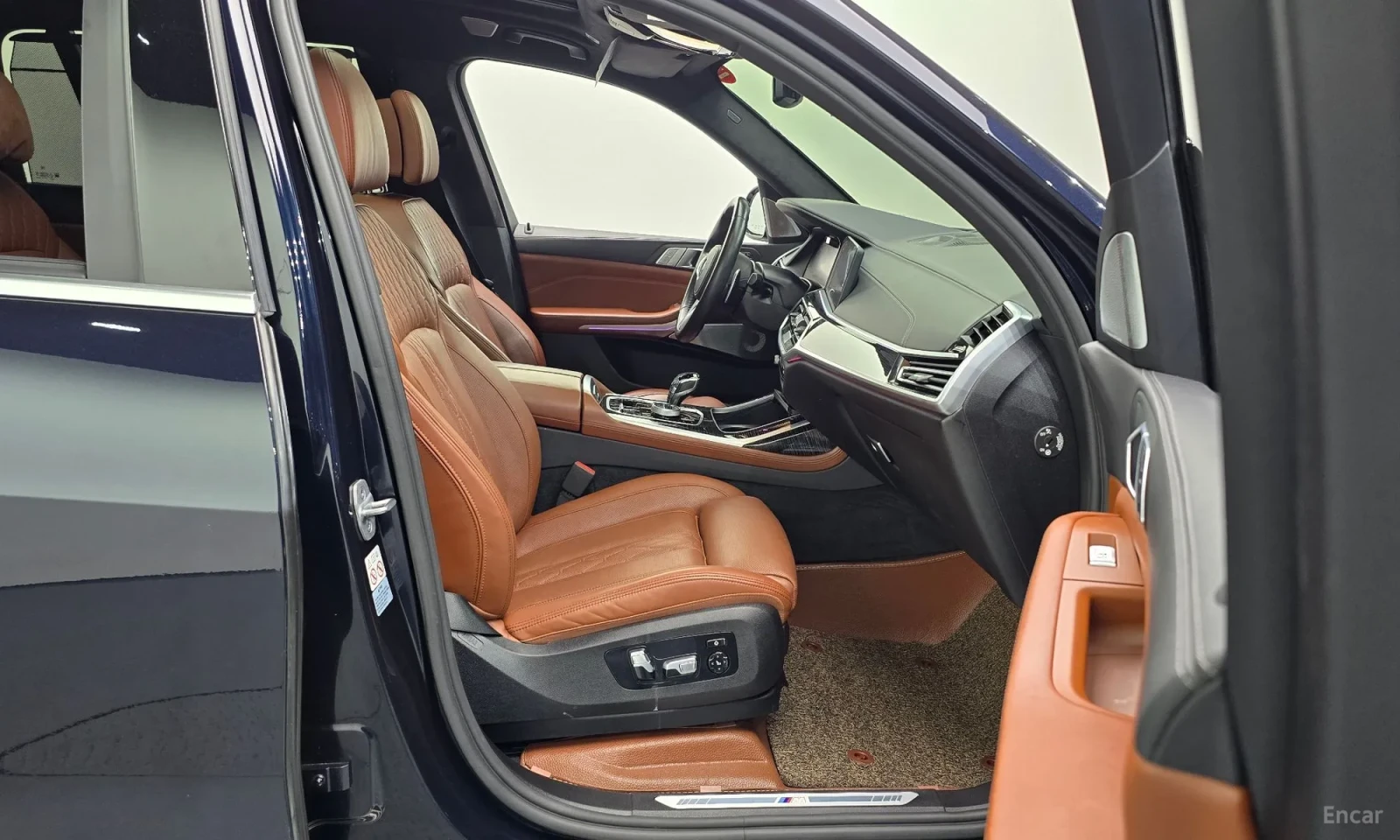 BMW X7, снимка 11 - Автомобили и джипове - 55057119