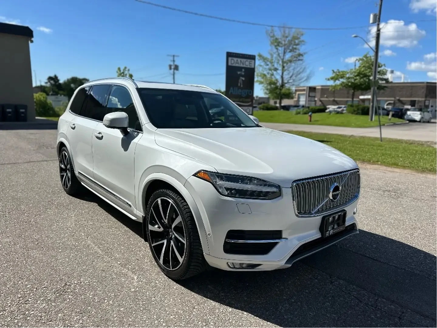 Volvo Xc90 T6 INSCRIPTION/360 VIEW/LANE ASSIST/KEYLESS/B&O | Mobile.bg � ����������� 3