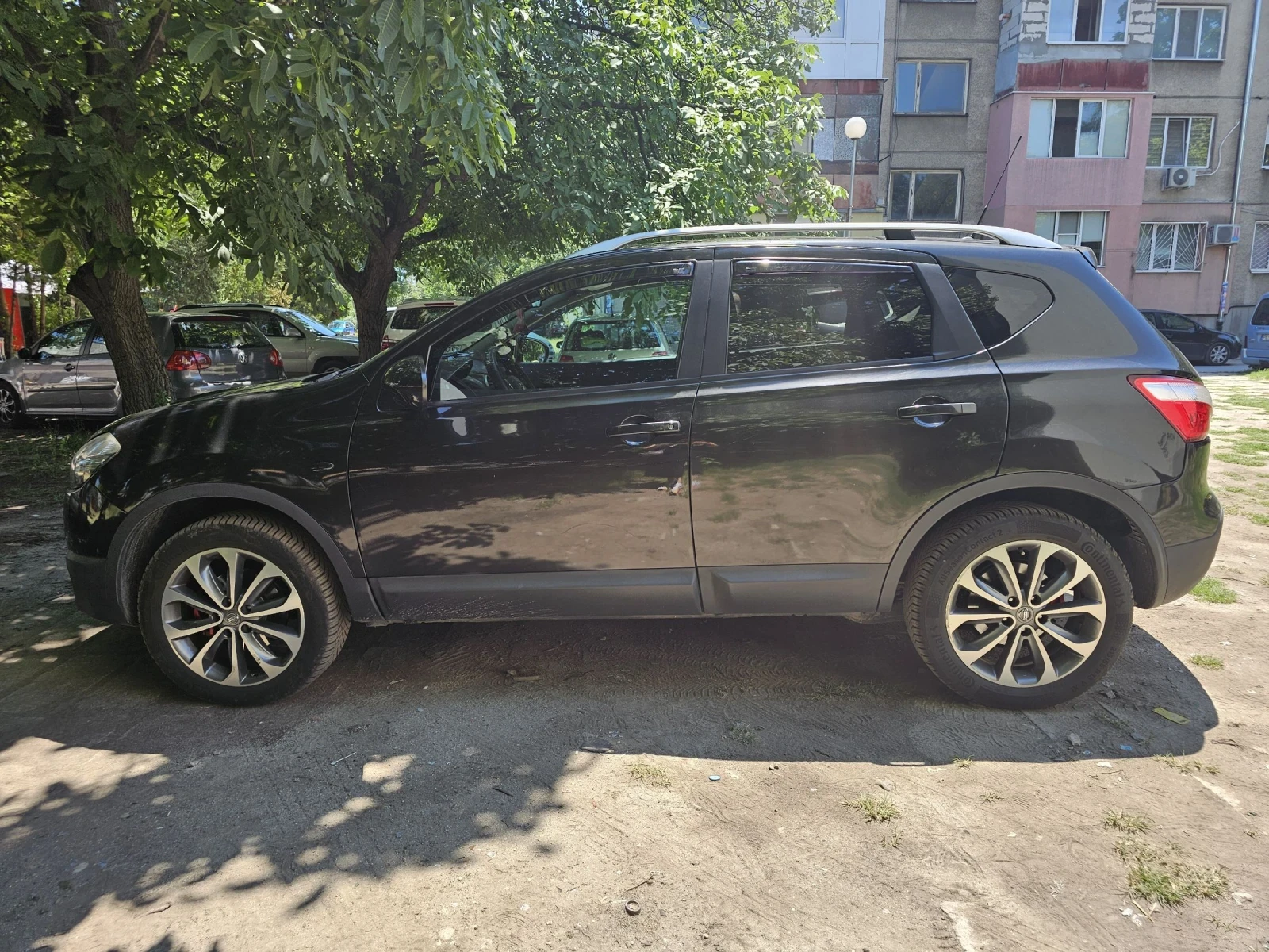 Nissan Qashqai J10, снимка 6 - Автомобили и джипове - 55284594