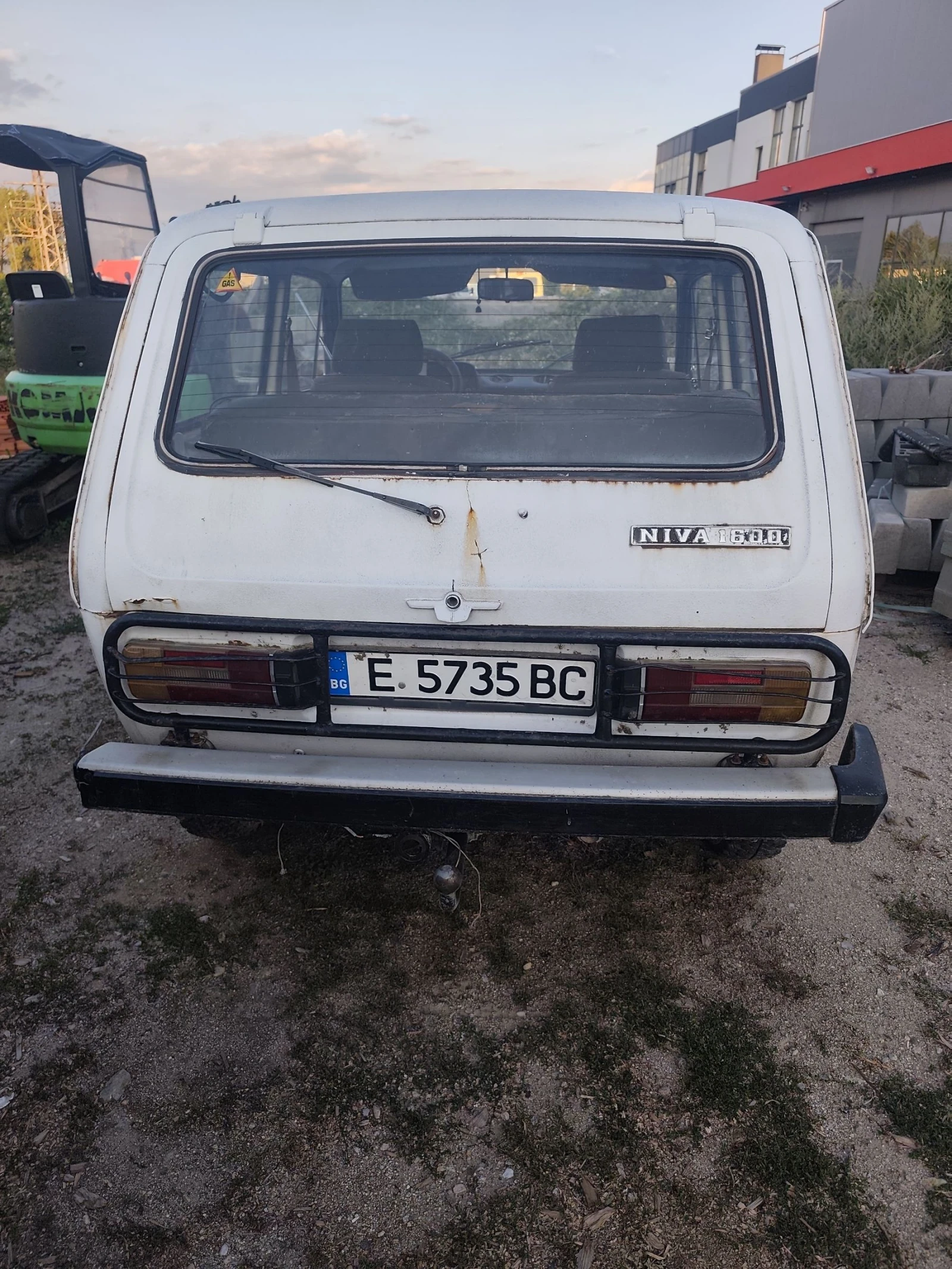 Lada Niva, снимка 2 - Автомобили и джипове - 55449814