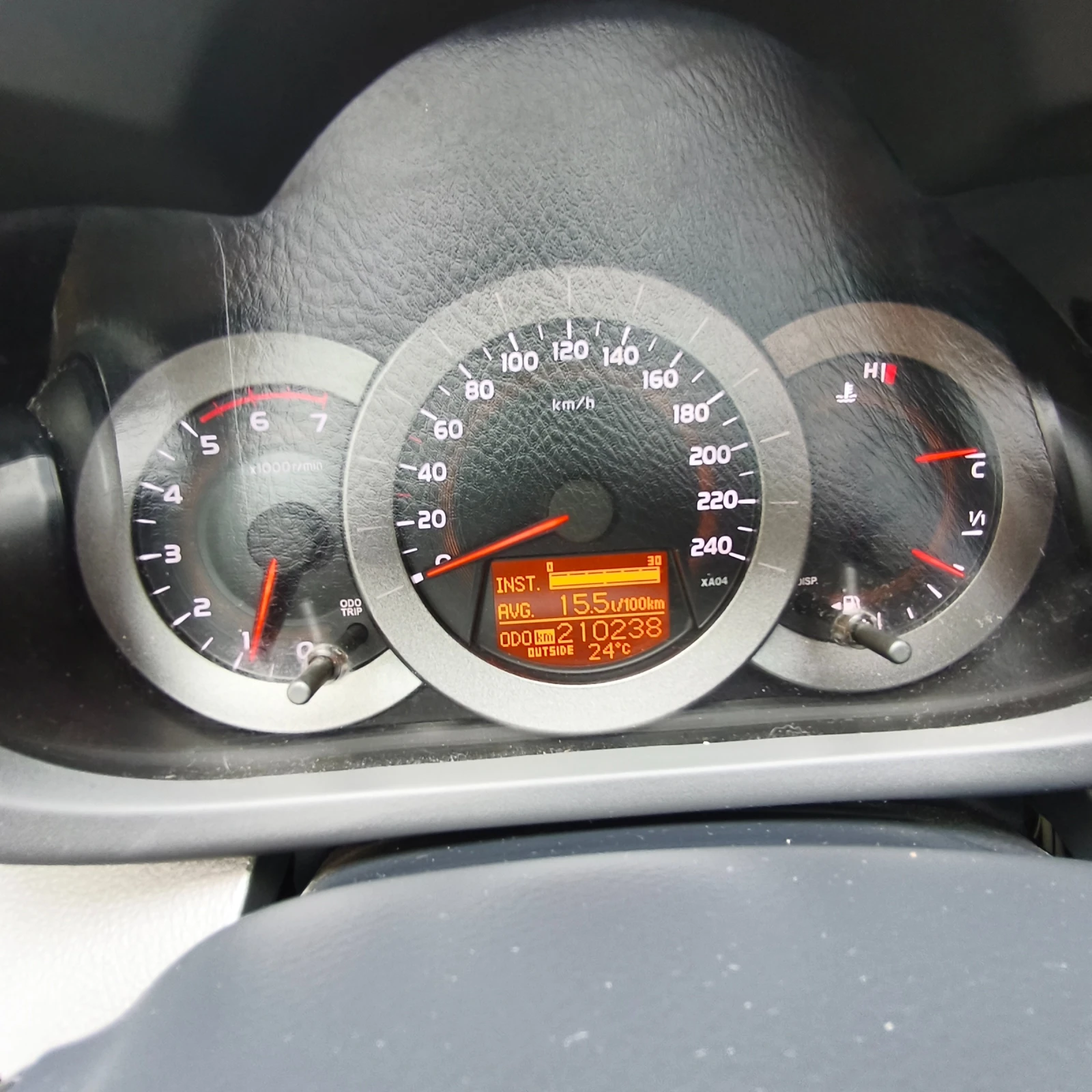 Toyota Rav4, снимка 12 - Автомобили и джипове - 55802320
