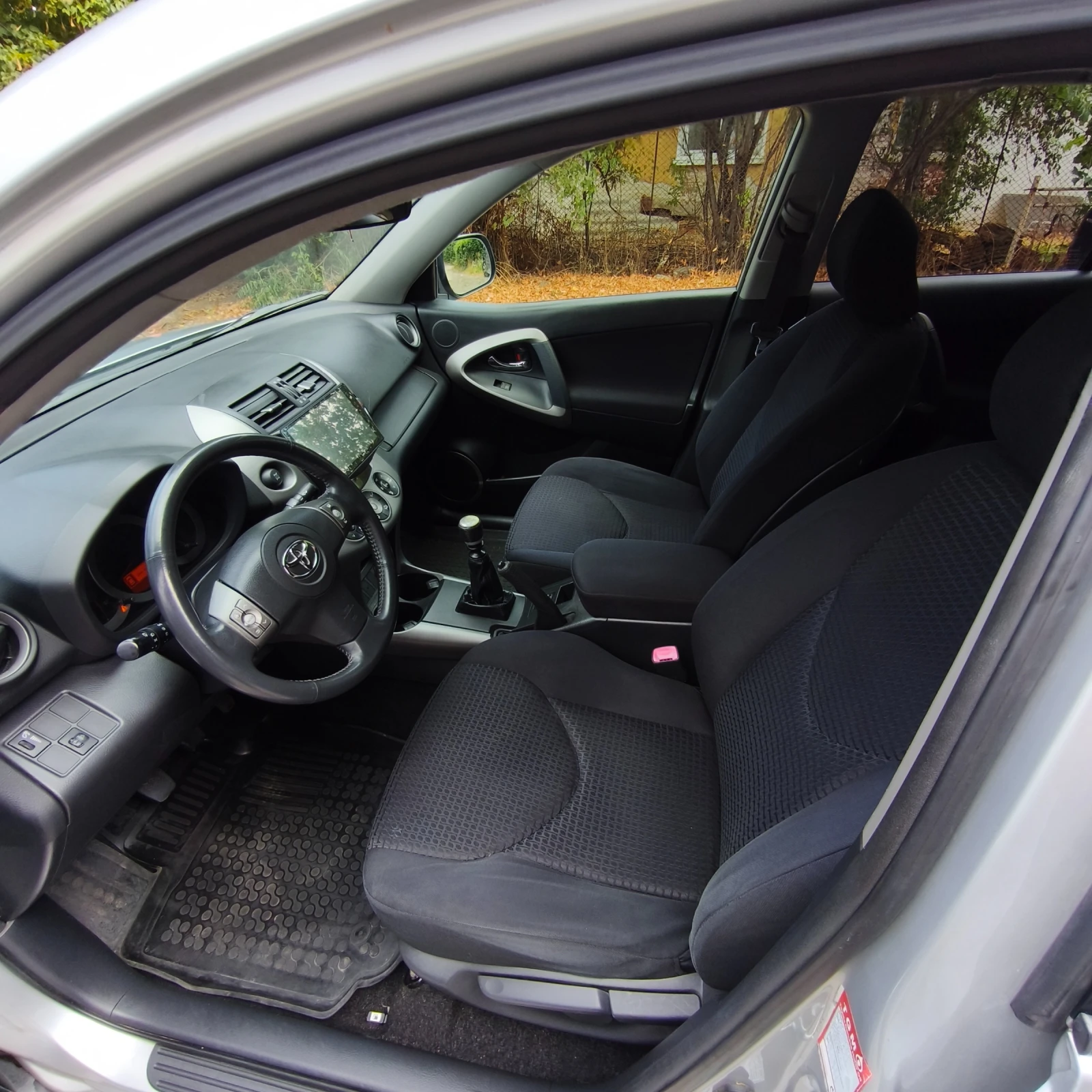 Toyota Rav4, снимка 14 - Автомобили и джипове - 55802320