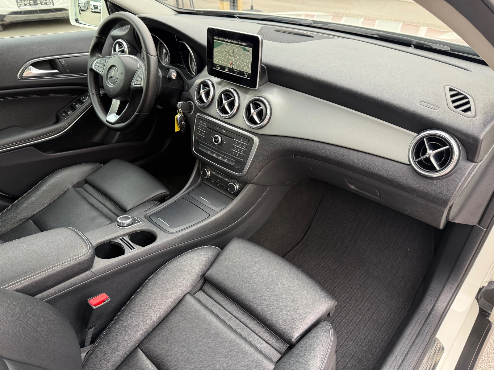 Mercedes-Benz GLA 200 d 7G-TRONIC  ! 100%������ ��������� - ��������� ! | Mobile.bg � ����������� 14