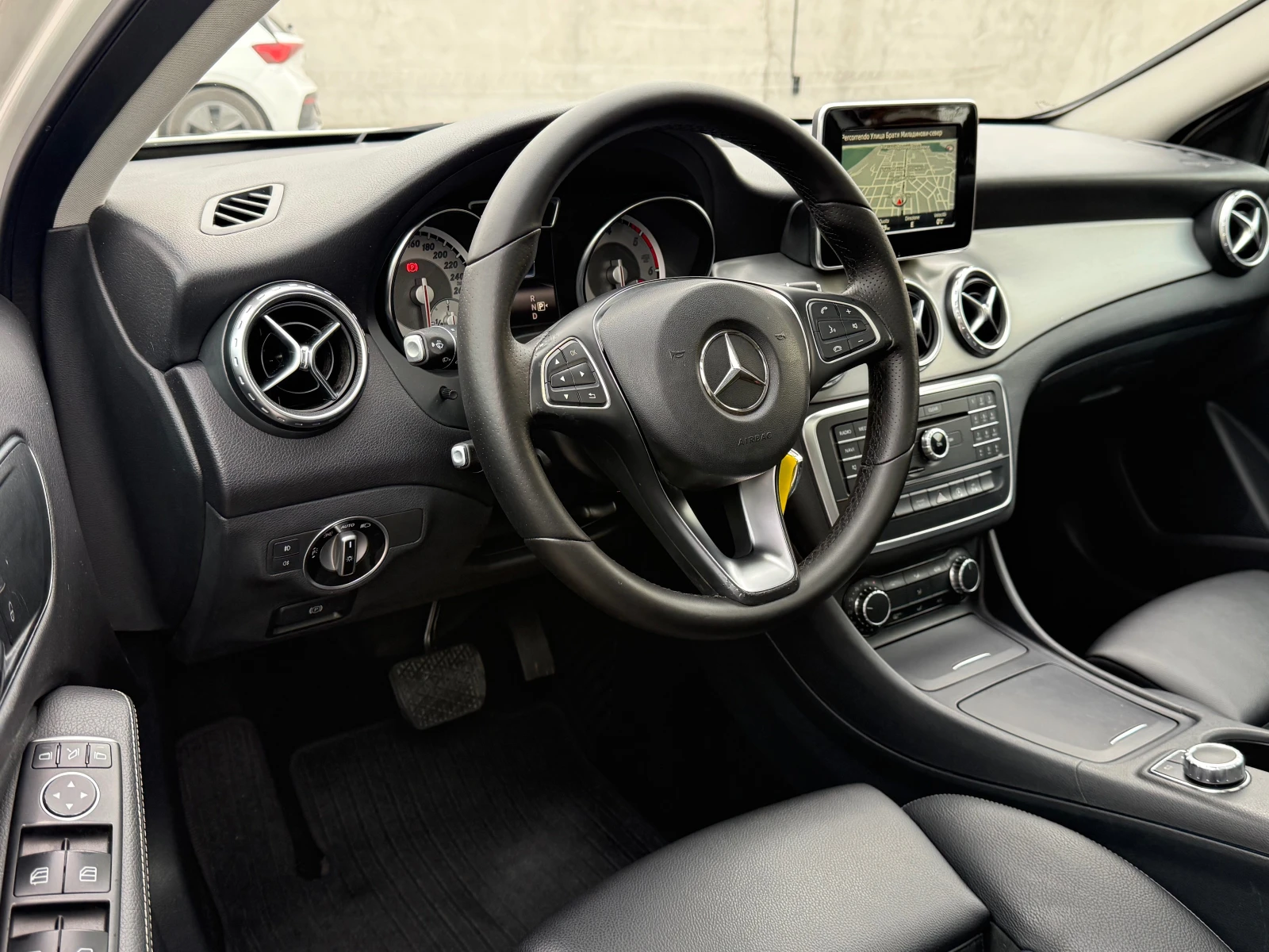 Mercedes-Benz GLA 200 d 7G-TRONIC  ! 100%������ ��������� - ��������� ! | Mobile.bg � ����������� 10