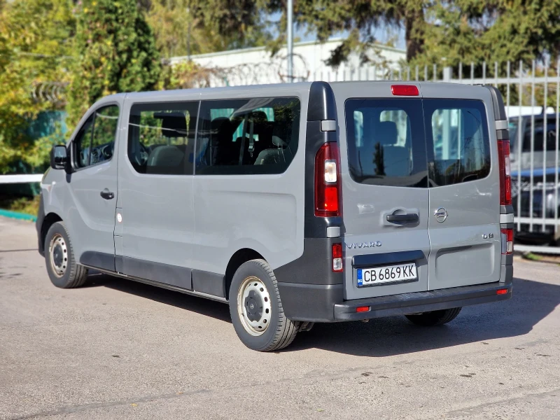 Opel Vivaro 1.6CDTI , снимка 6 - Бусове и автобуси - 47747221