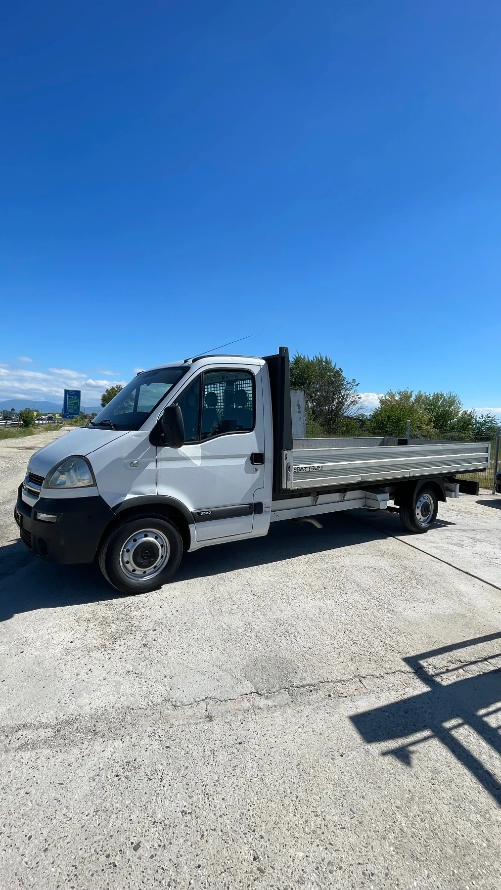 Opel Movano 2.5 115к.с. Климатик, снимка 7 - Бусове и автобуси - 54598451