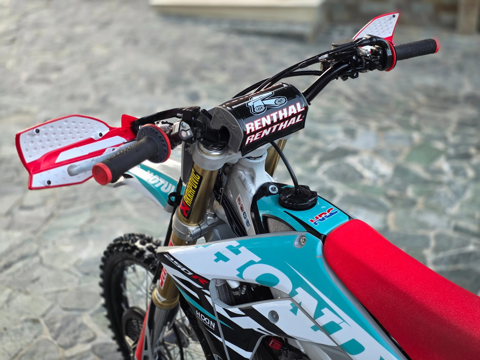 Honda Crf 250/СТАРТЕР/3 РЕЖИМА/ЛЪНЧ КОНТРОЛ/ ЛИЗИНГ - изображение 10