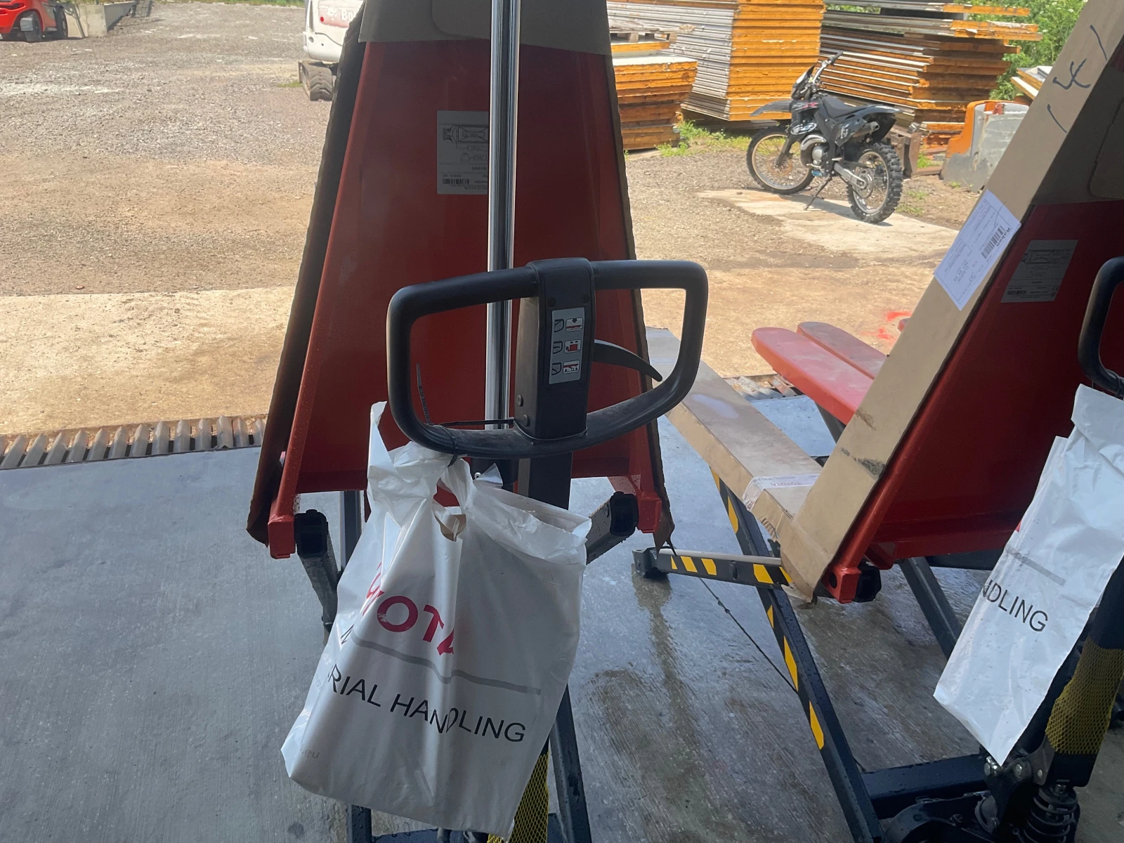  Toyota         | Mobile.bg   4