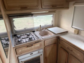 Каравана Adria Lunar Clubman 470 2ck, снимка 6