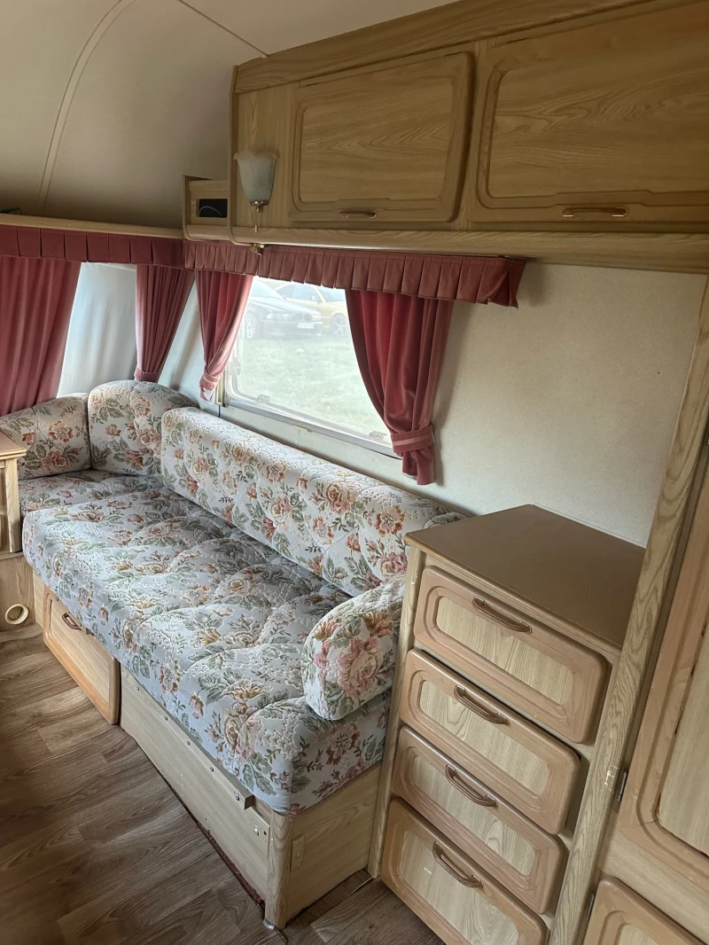 Каравана Adria Lunar Clubman 470 2ck, снимка 10 - Каравани и кемпери - 53358275