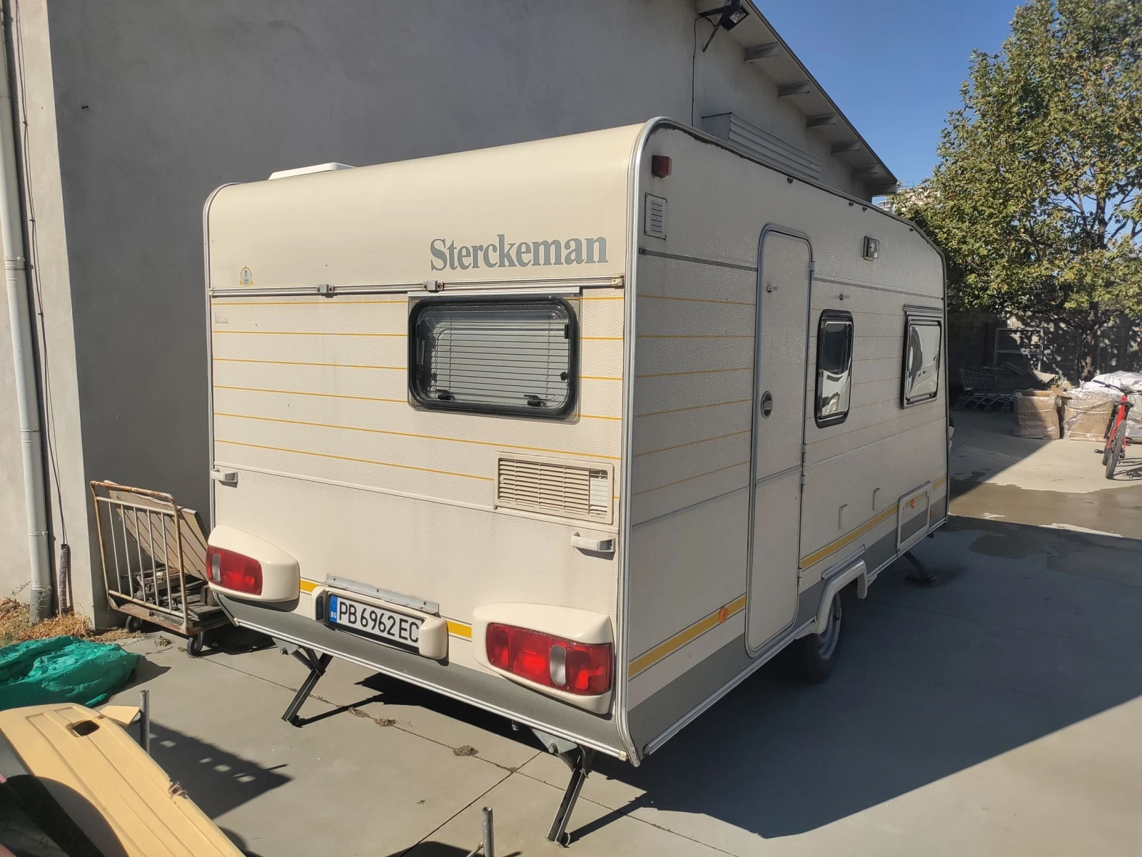 Каравана Sterckeman Datcha 420 Бойлер Форселт, снимка 5 - Каравани и кемпери - 56246500
