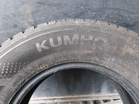 Гуми Зимни 225/75R16, снимка 4 - Гуми и джанти - 44892078