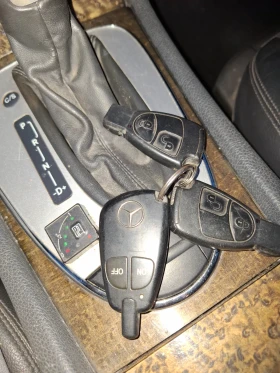 Mercedes-Benz E 200, снимка 8