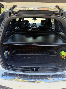 Mercedes-Benz GLS 450 AMG pack, снимка 9