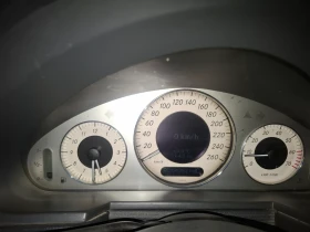 Mercedes-Benz E 200 - 3200 € / 6258.66 лв. - 74078427 10