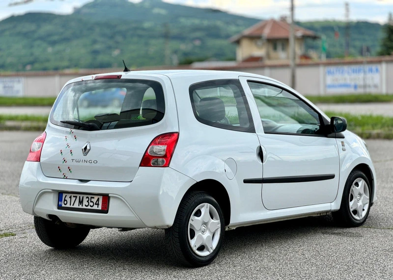 Renault Twingo 1.2i* Клима* 4 цилиндъра* , снимка 6 - Автомобили и джипове - 48154145