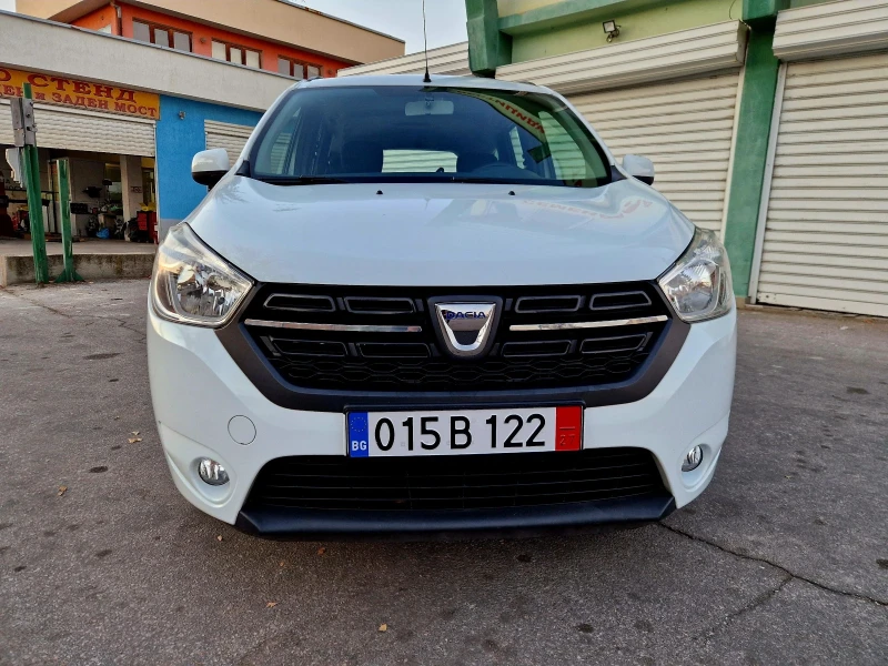 Dacia Lodgy 1.6 Gas, снимка 3 - Автомобили и джипове - 47930687