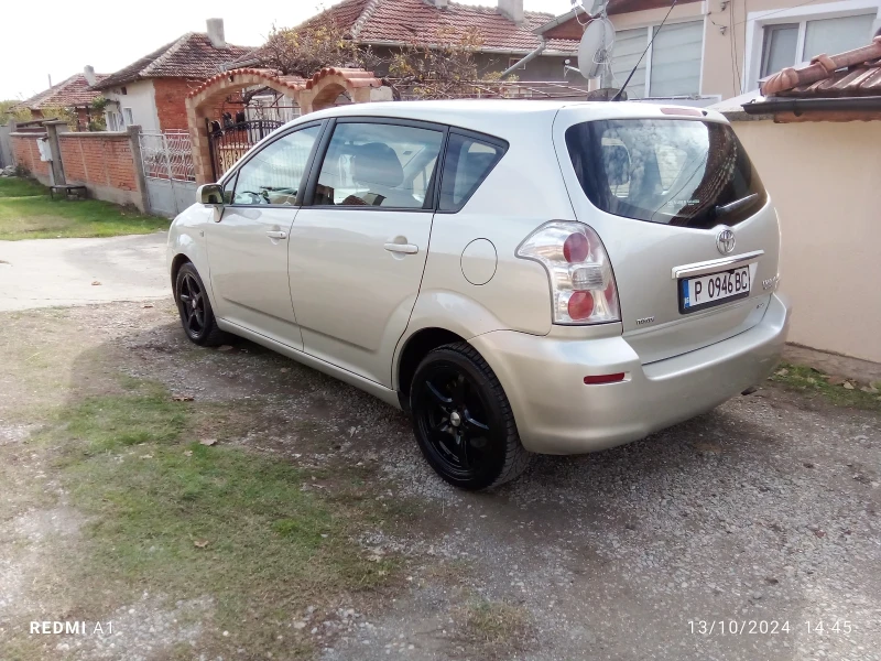 Toyota Verso 4D4, снимка 6 - Автомобили и джипове - 48441367