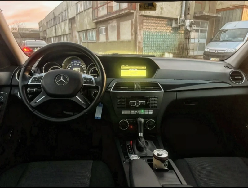 Mercedes-Benz C 220 2.2 CDI FACELIFT, снимка 7 - Автомобили и джипове - 51060818
