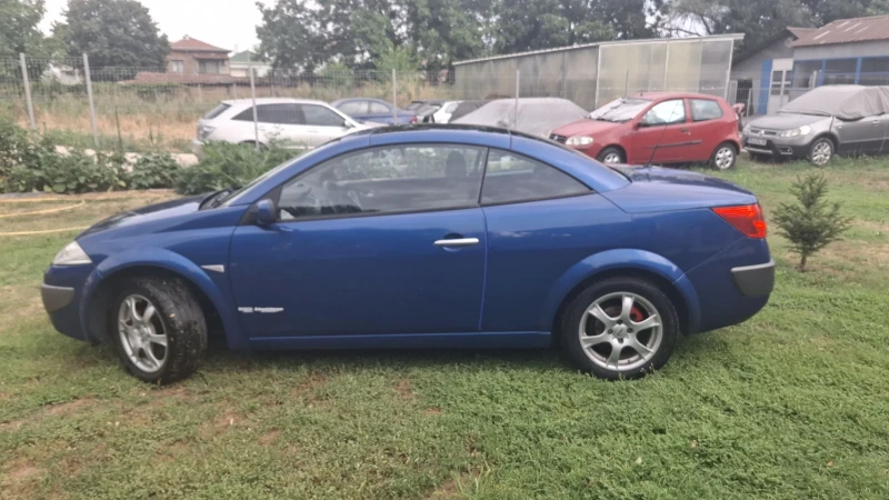 Renault Megane 1.6, снимка 8 - Автомобили и джипове - 51922318
