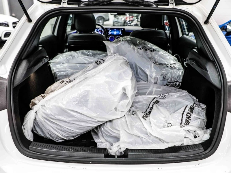 Mercedes-Benz A 250 * CARFAX * ЦЕНА ДО БГ, снимка 9 - Автомобили и джипове - 53304870