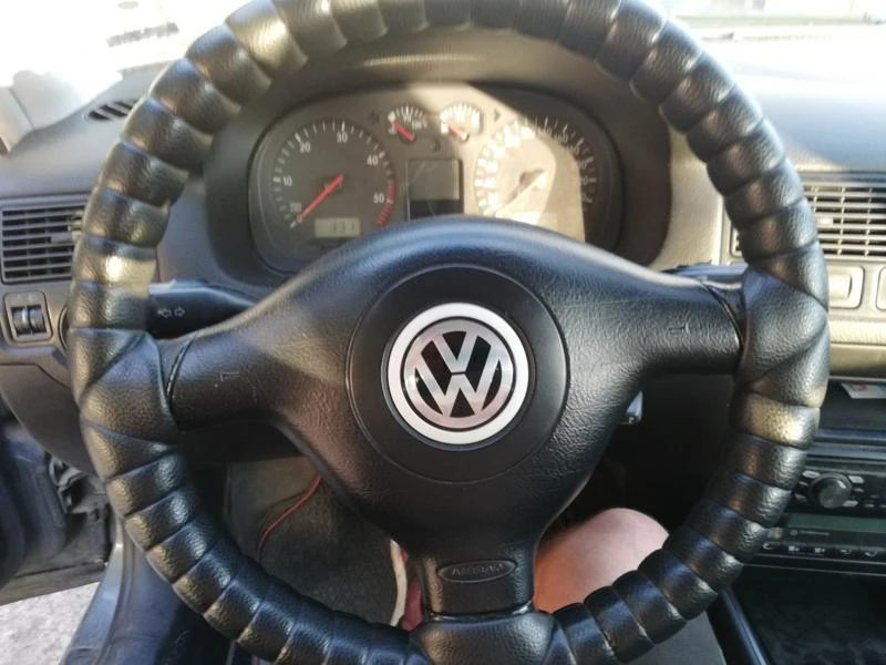 VW Golf IV, снимка 7 - Автомобили и джипове - 46820078