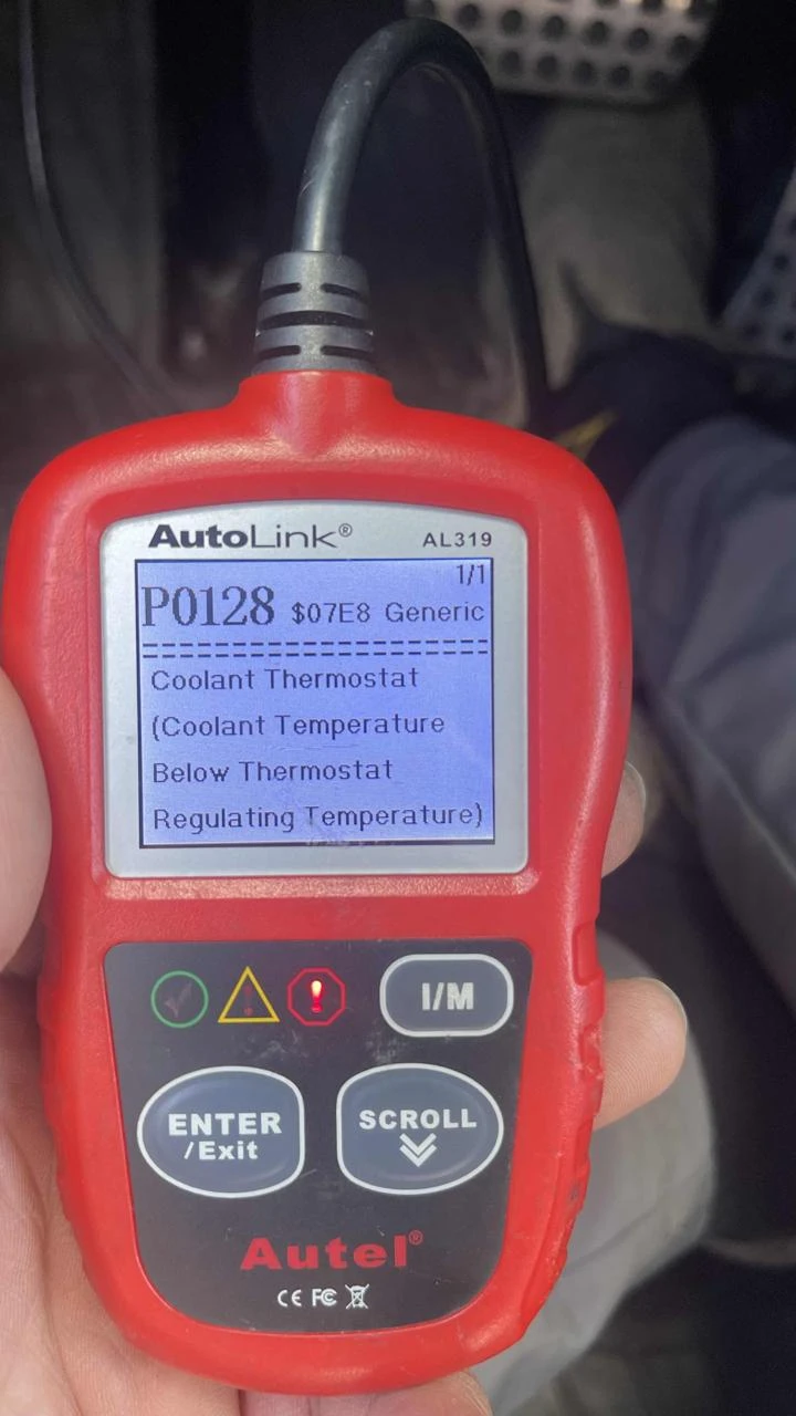 Mercedes-Benz C 450 AMG 4MATIC* Night-pkg* Burmester* LED* Подгрев* Пано* , снимка 12 - Автомобили и джипове - 52317717