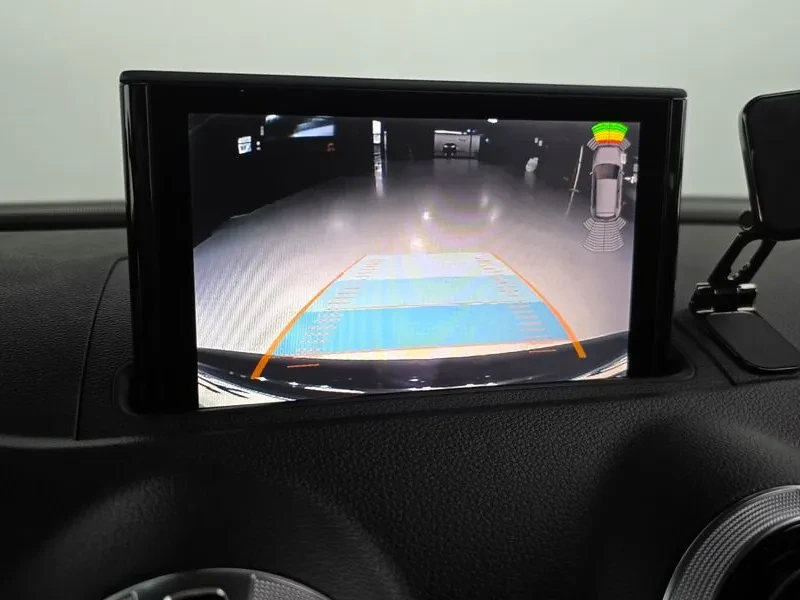 Audi A3 2.0 TFSI, снимка 15 - Автомобили и джипове - 54139643