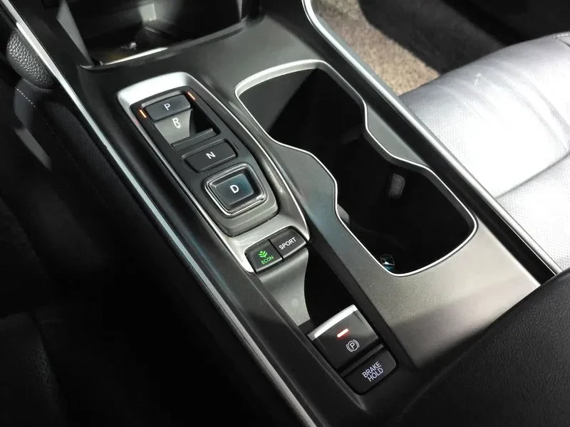 Honda Accord 2.0 Turbo Sports, снимка 9 - Автомобили и джипове - 55841785