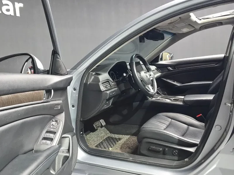 Honda Accord 2.0 Turbo Sports, снимка 10 - Автомобили и джипове - 55841785