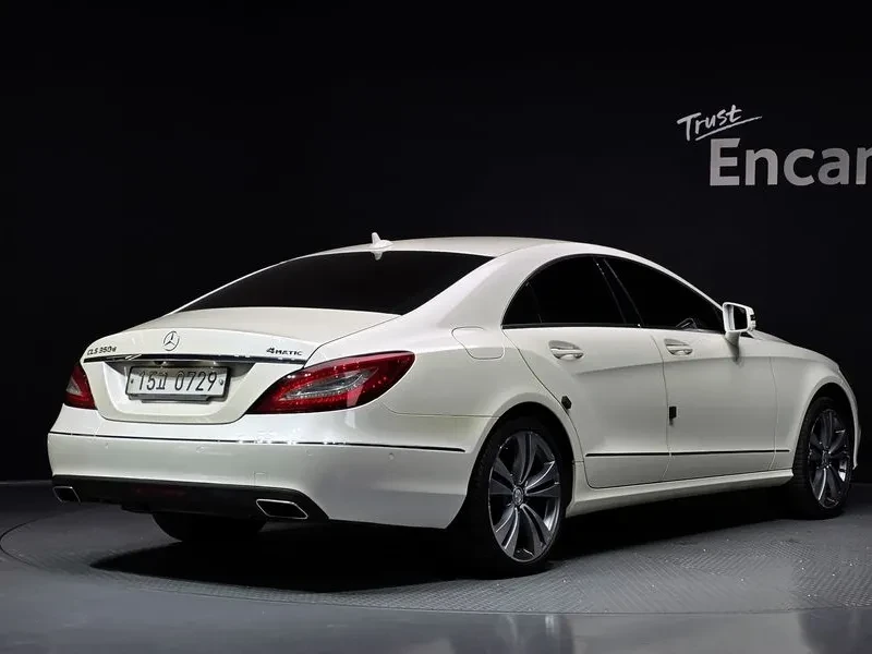 Mercedes-Benz CLS 350 W218 D 4Matic, снимка 2 - Автомобили и джипове - 55939808