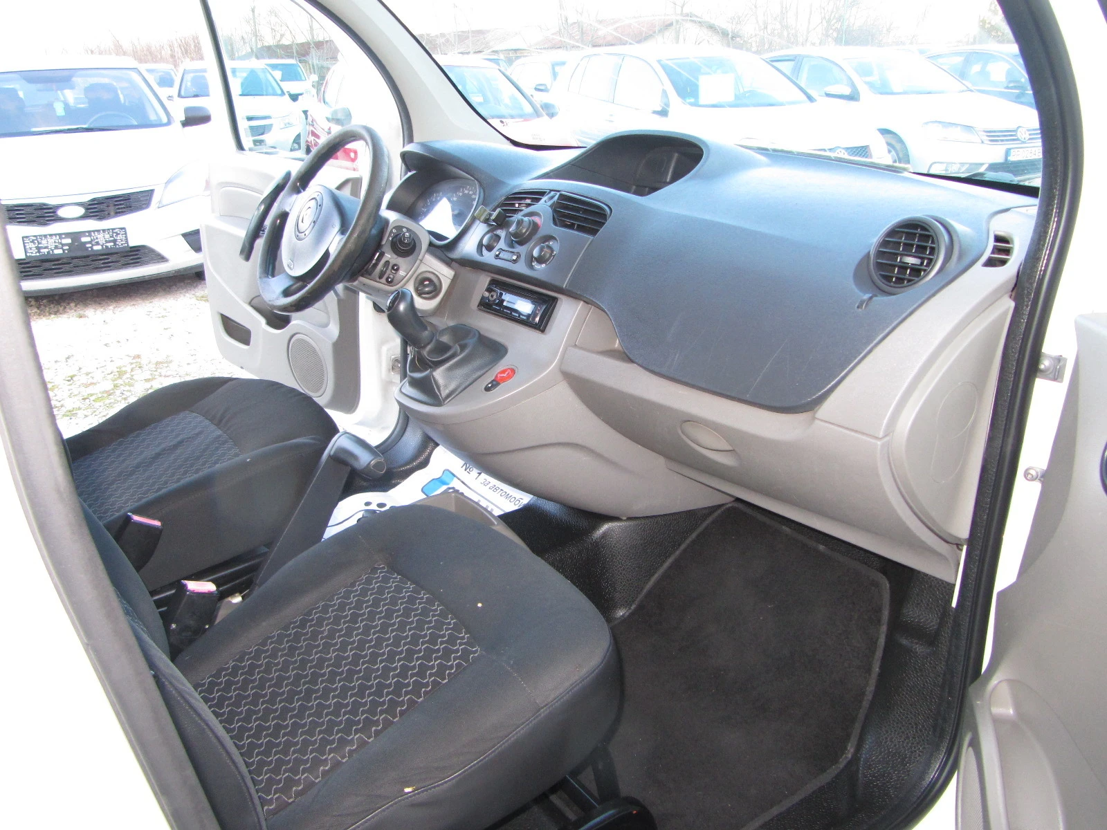 Renault Kangoo 1.5DCI-Италия - изображение 9