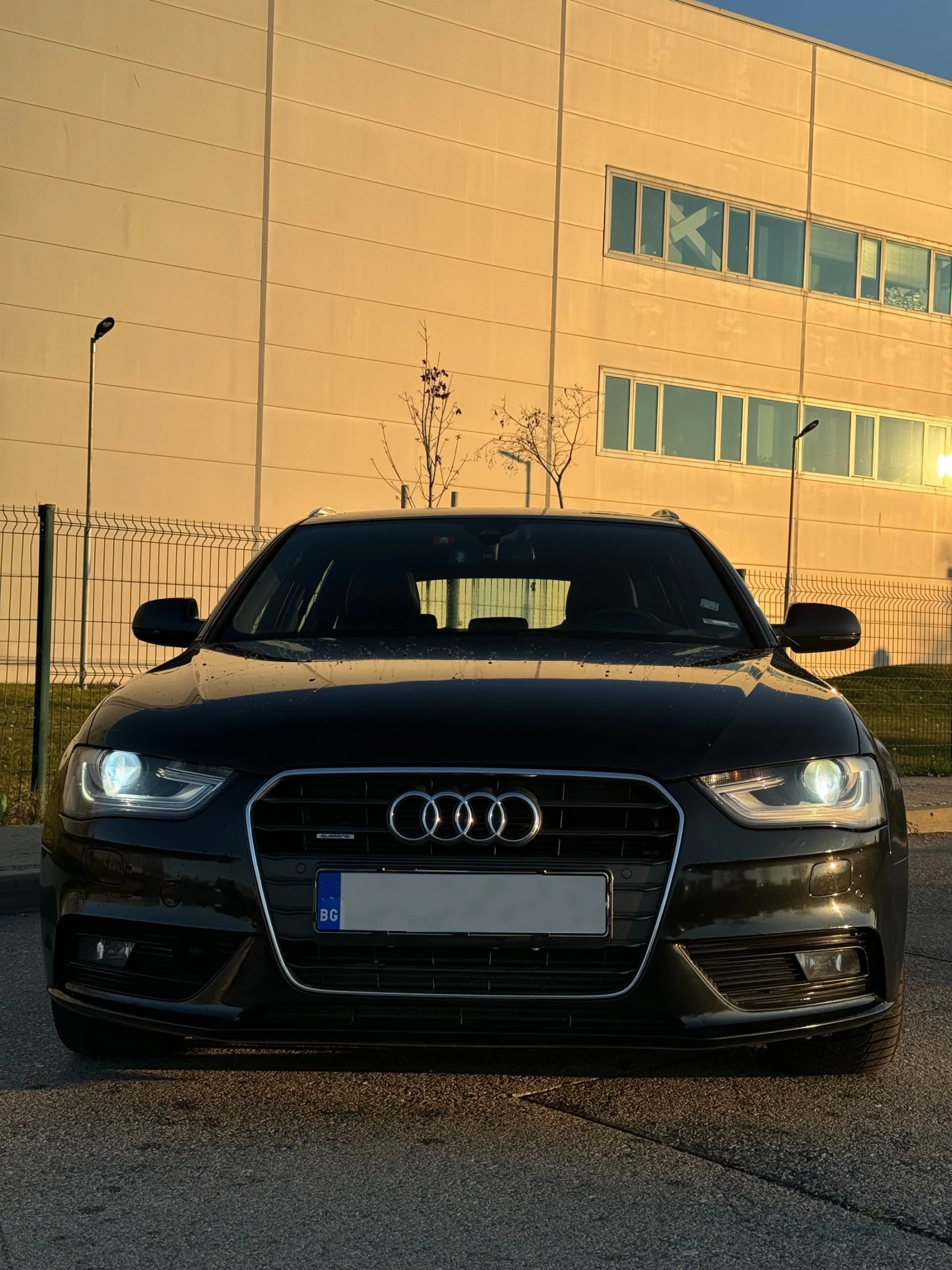 Audi A4 3.0 TDI / Quattro / S-Line / Навигация - изображение 2