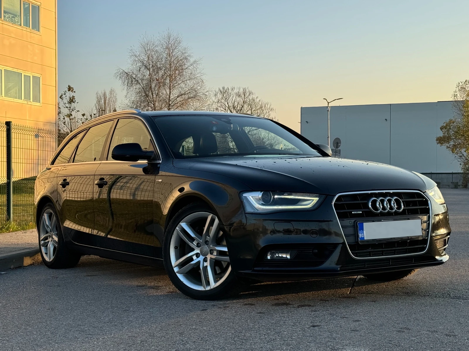 Audi A4 3.0 TDI / Quattro / S-Line / Навигация - изображение 3