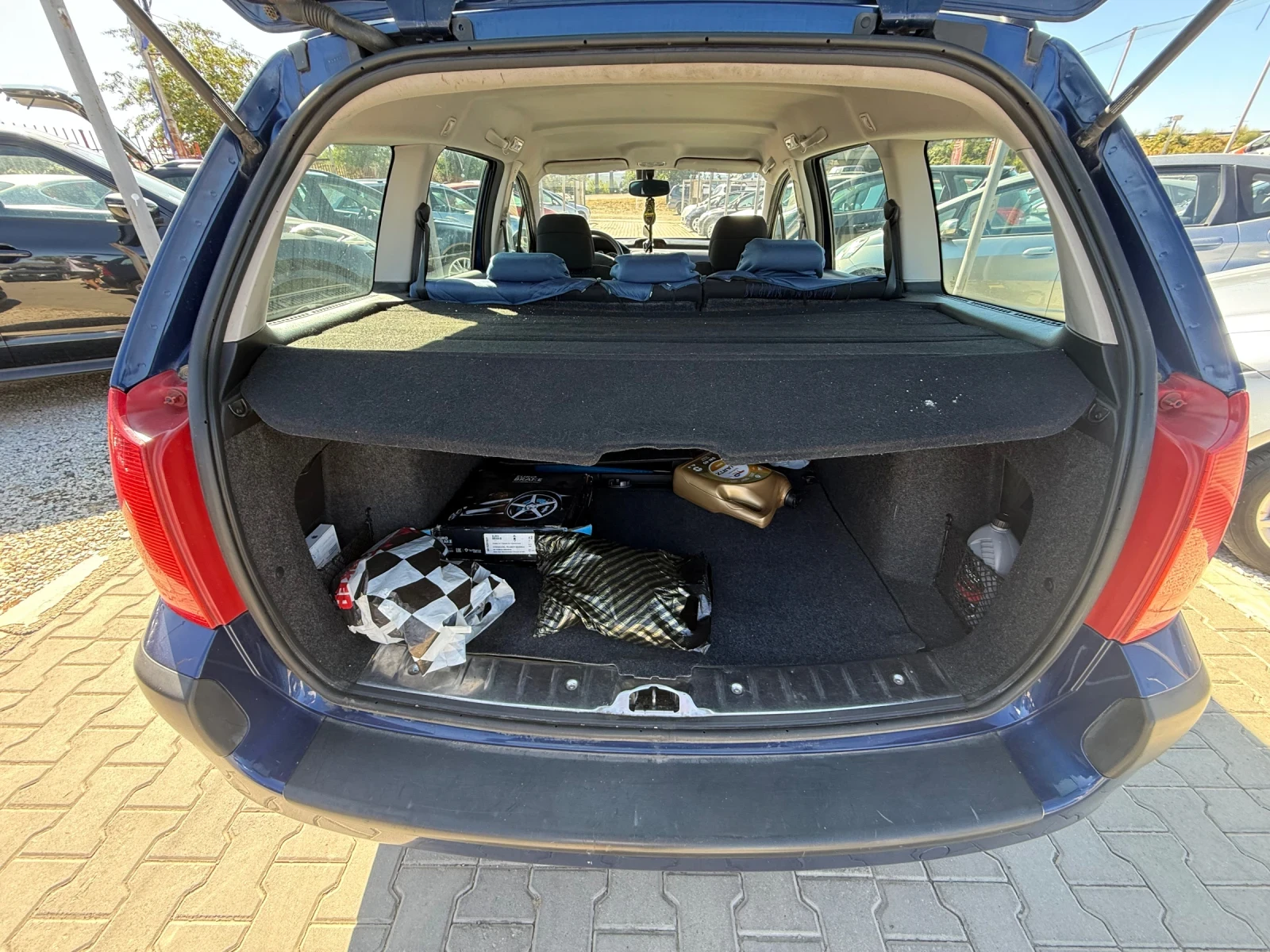 Peugeot 307 1.6* Обслужена от/до* Клима* Всичко платено*  - изображение 9