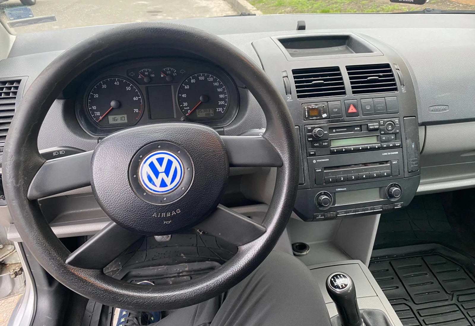 VW Polo 1.4 16V - изображение 8