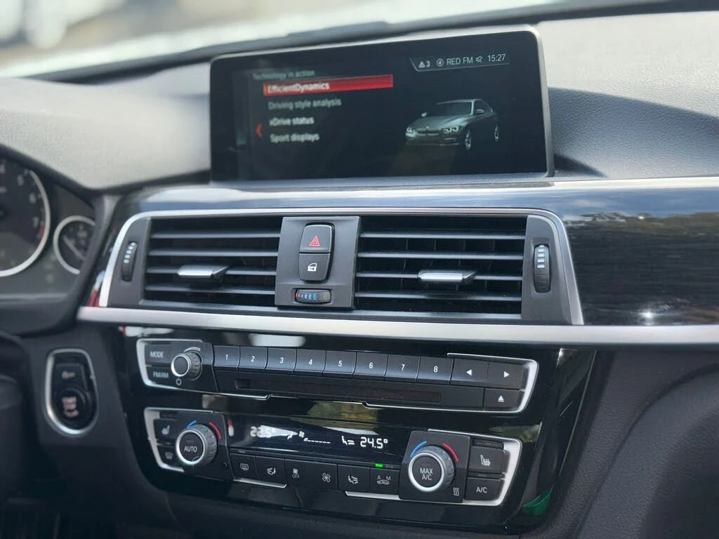 BMW 330 xDrive* АвтоКредит* (ЦЕНА ДО БГ) - изображение 10