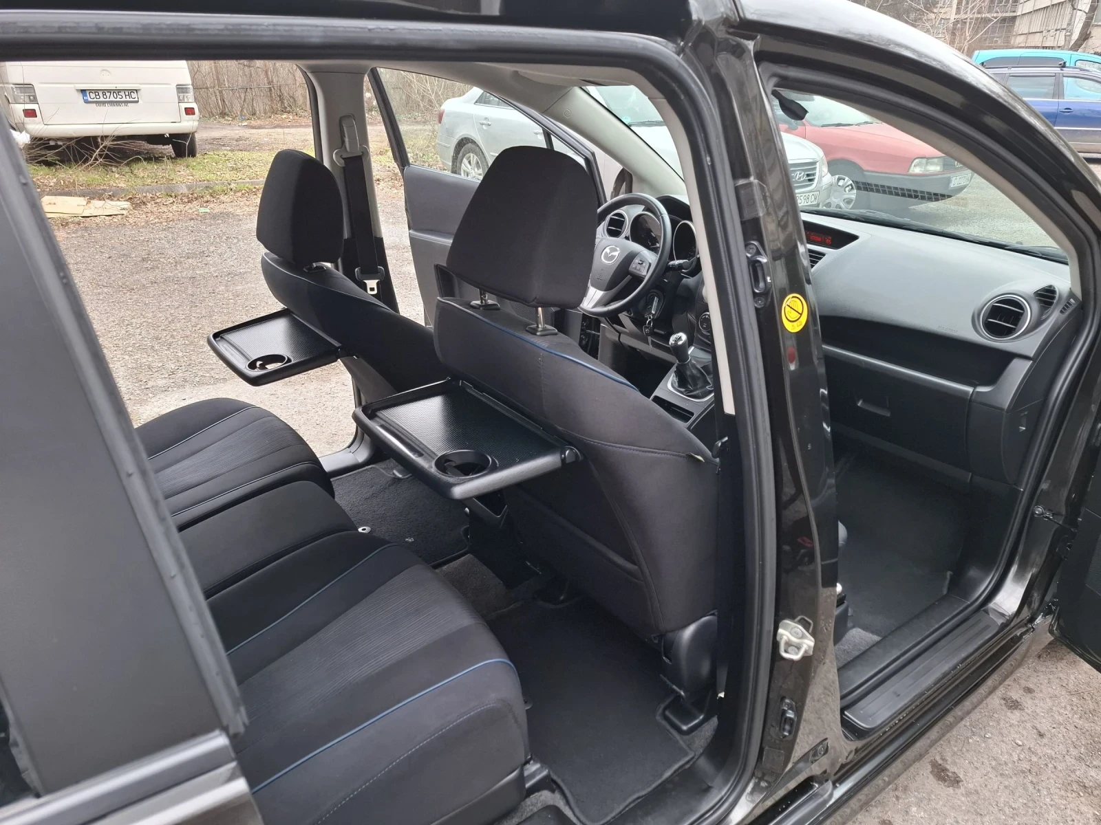 Mazda 5 2.0 ШВЕЙЦАРИЯ ЕВРО5, снимка 9 - Автомобили и джипове - 53760776