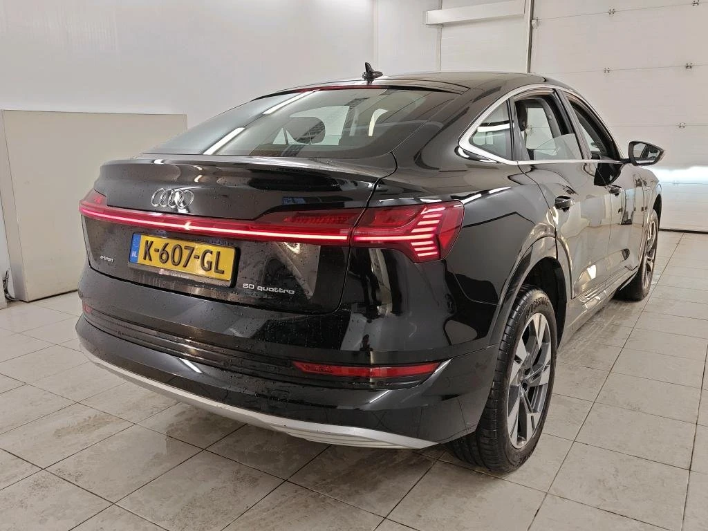 Audi E-Tron Sportback, снимка 4 - Автомобили и джипове - 53874485
